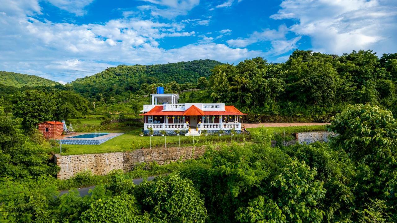 Spicy Mango Ocean Paradise - Luxurious Sea View Villa In Alibaug Christpada Экстерьер фото