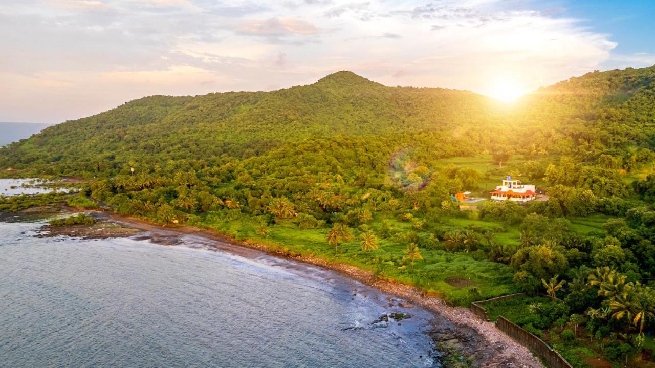 Spicy Mango Ocean Paradise - Luxurious Sea View Villa In Alibaug Christpada Экстерьер фото